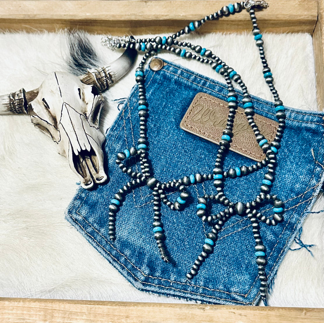 Faux Pearl Bow Necklace