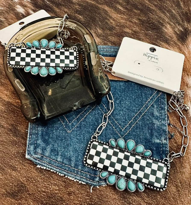 Checkered Turquoise Bar Necklace